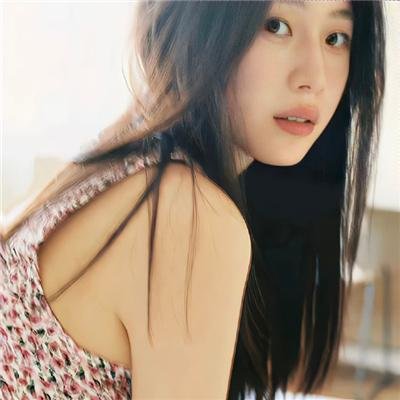 红唇